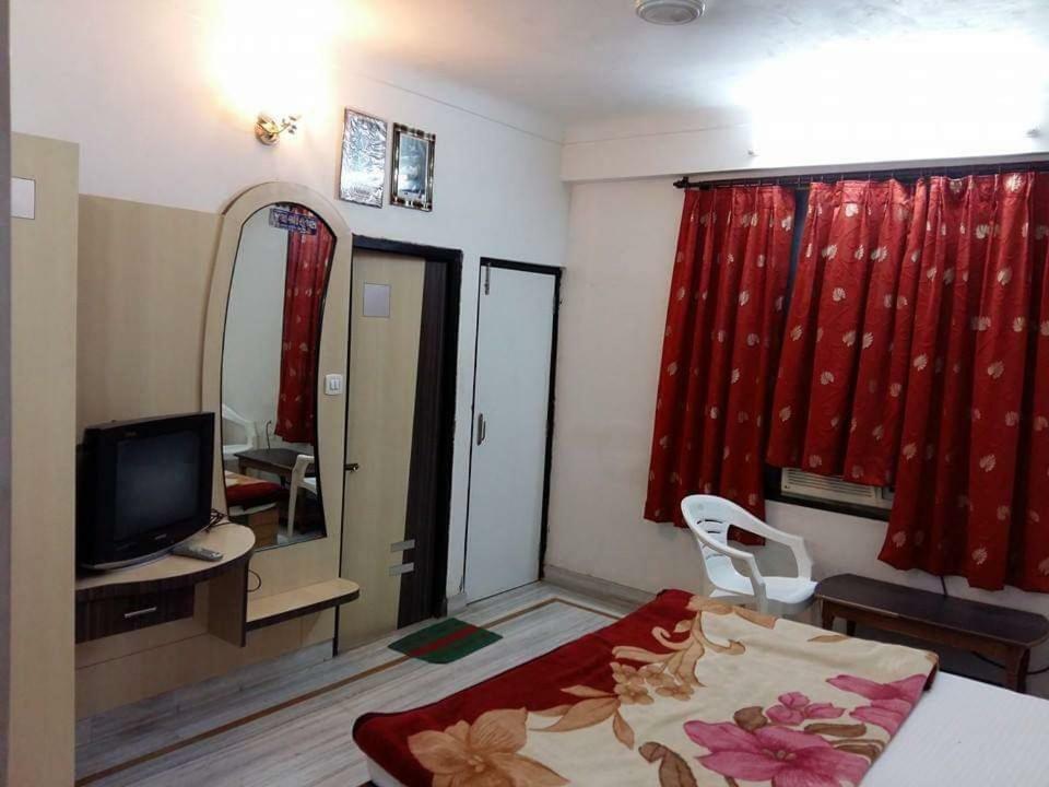 Hotel Shreeji Sharan Nathdwara Bagian luar foto